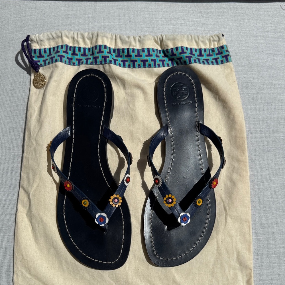 Tory Burch navy Blue Sandals with Floral Design Size 9